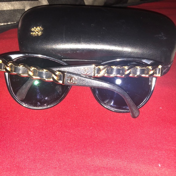 Chanel sunglasses - Picture 2 of 4